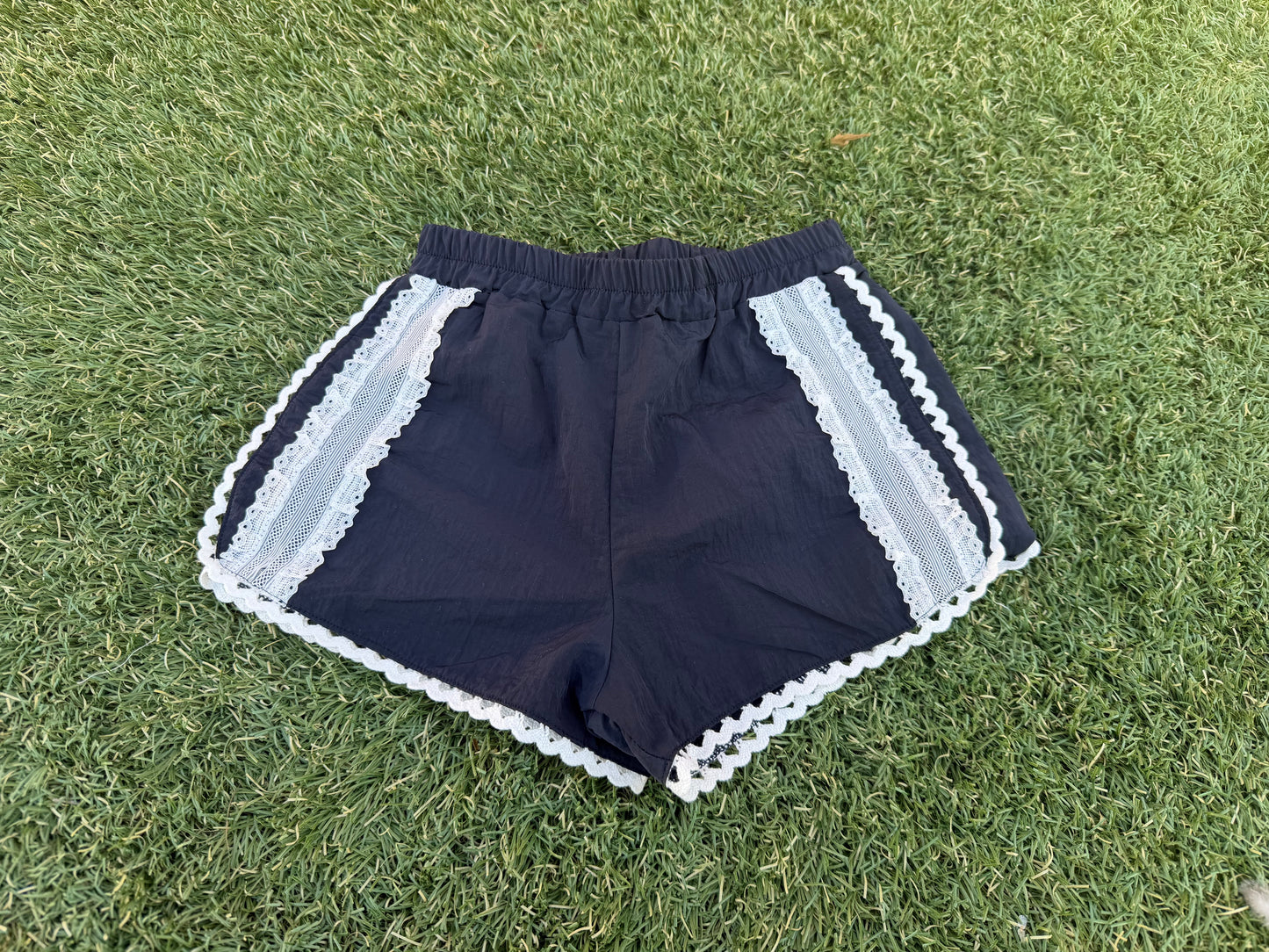 Nylon Lace shorts