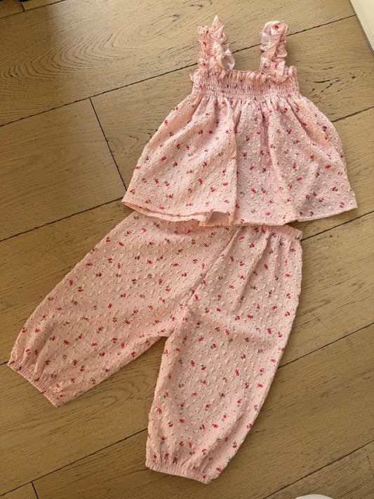 Ryann smocked set
