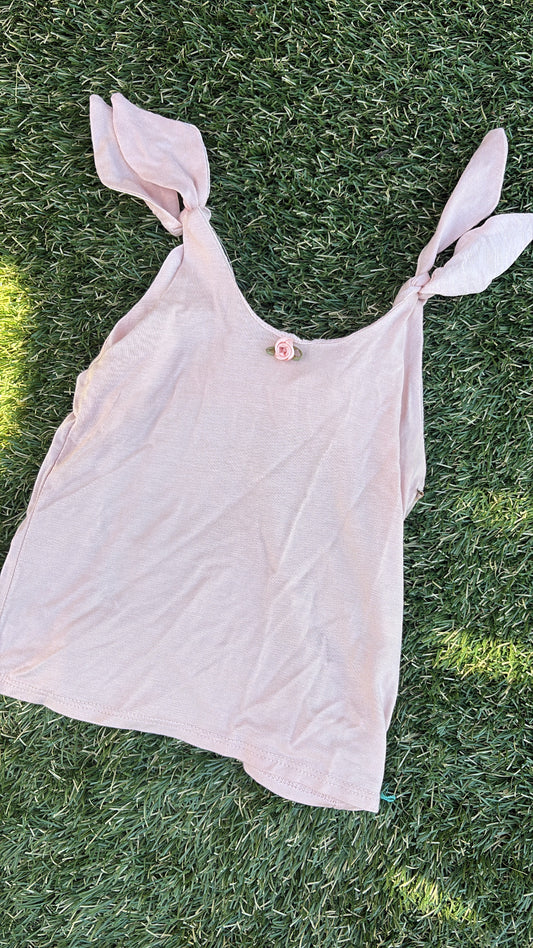 Tie shoulder top