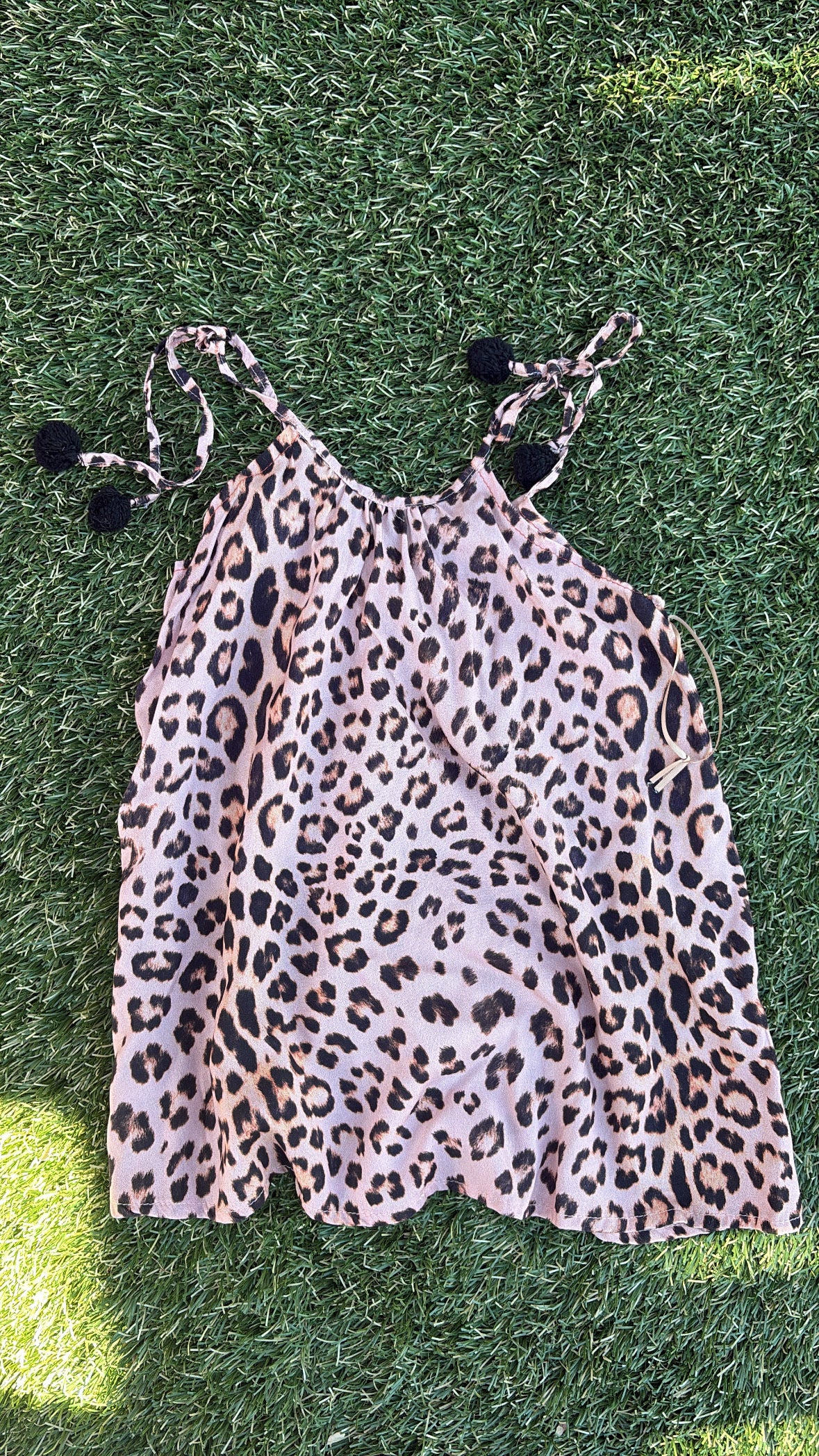Leo dress